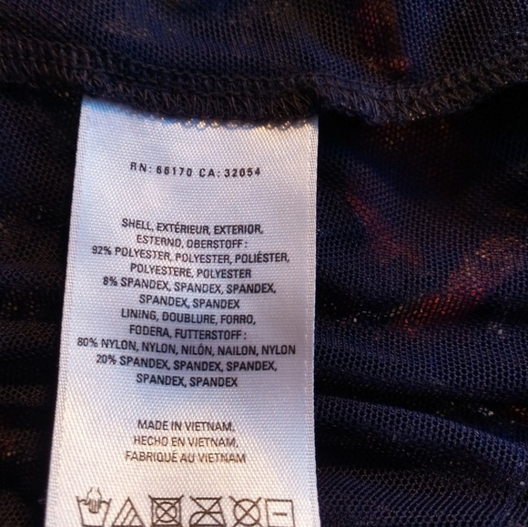 Anthropologie Meadow Rue Shirred V Neck - Picture 8 of 8